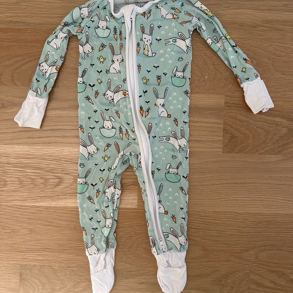 Little Sleepies Bunny Print Footie - Mint and White